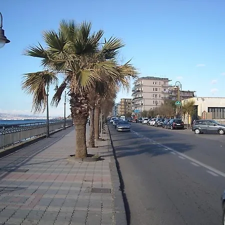 Casa Nick Lägenhet Torre del Greco